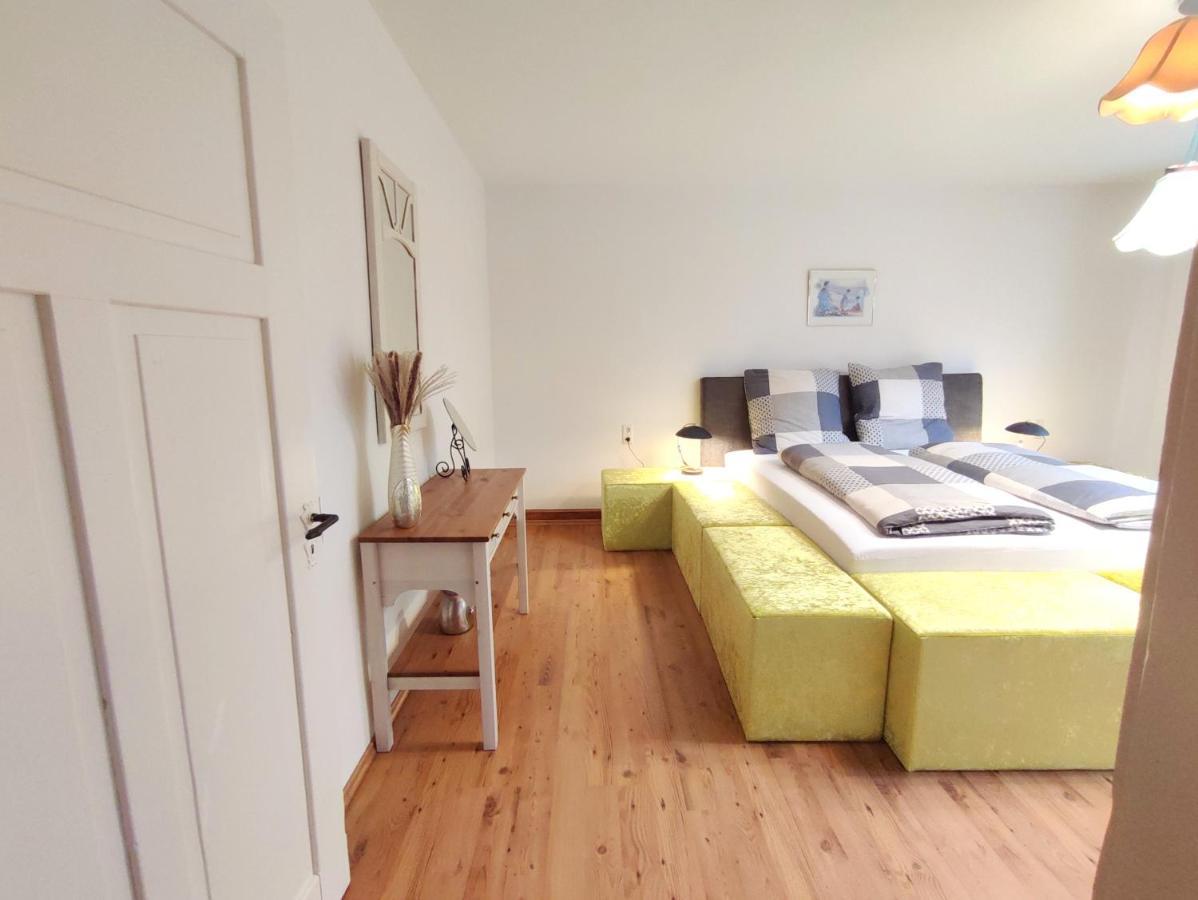 Haus Mediterran - Gemuetliches Ferienhaus 130 M² Fuer Max. 7 Personen Mit Balkon Und Garten Am Bodensee Radolfzell am Bodensee Exterior photo